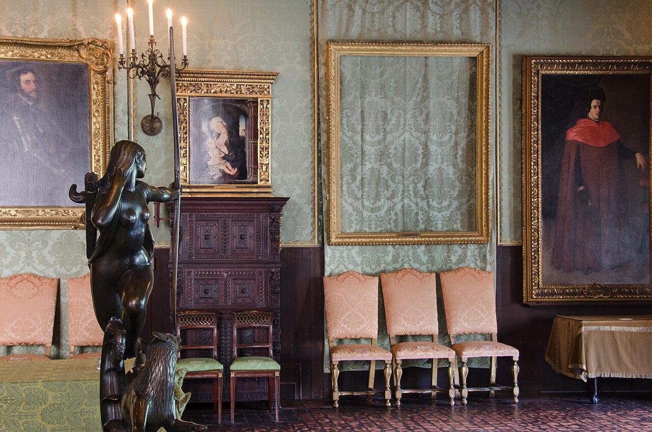 O pátio do Isabella Stewart Gardner Museum em Boston, o palácio de onde treze obras foram levadas em 1990