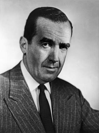 Edward R. Murrow at a CBS broadcast microphone.