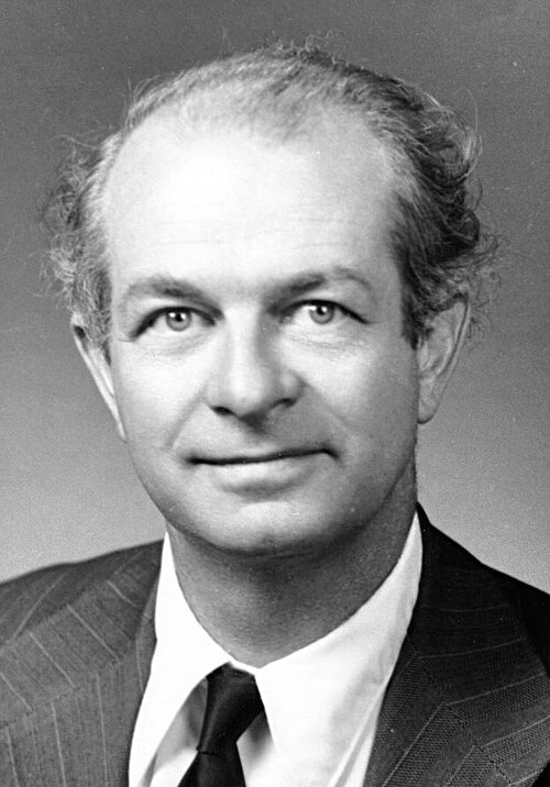 Linus Pauling