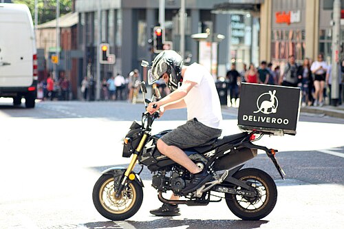 Food delivery side hustle context