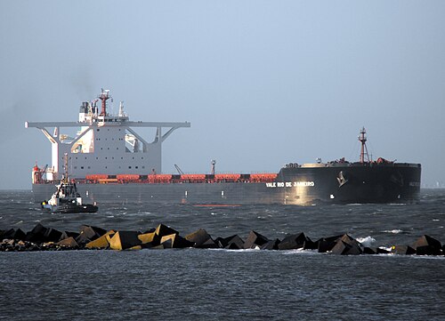 Valemax ore carrier — iconic bulk carrier