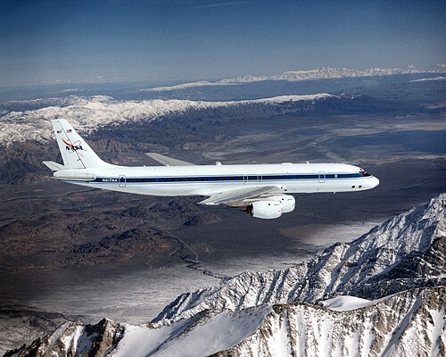 Douglas DC-8 freighter — iconic cargo aircraft