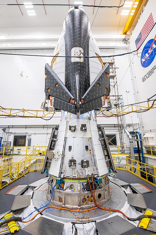 Dream Chaser concept — iconic space shuttle