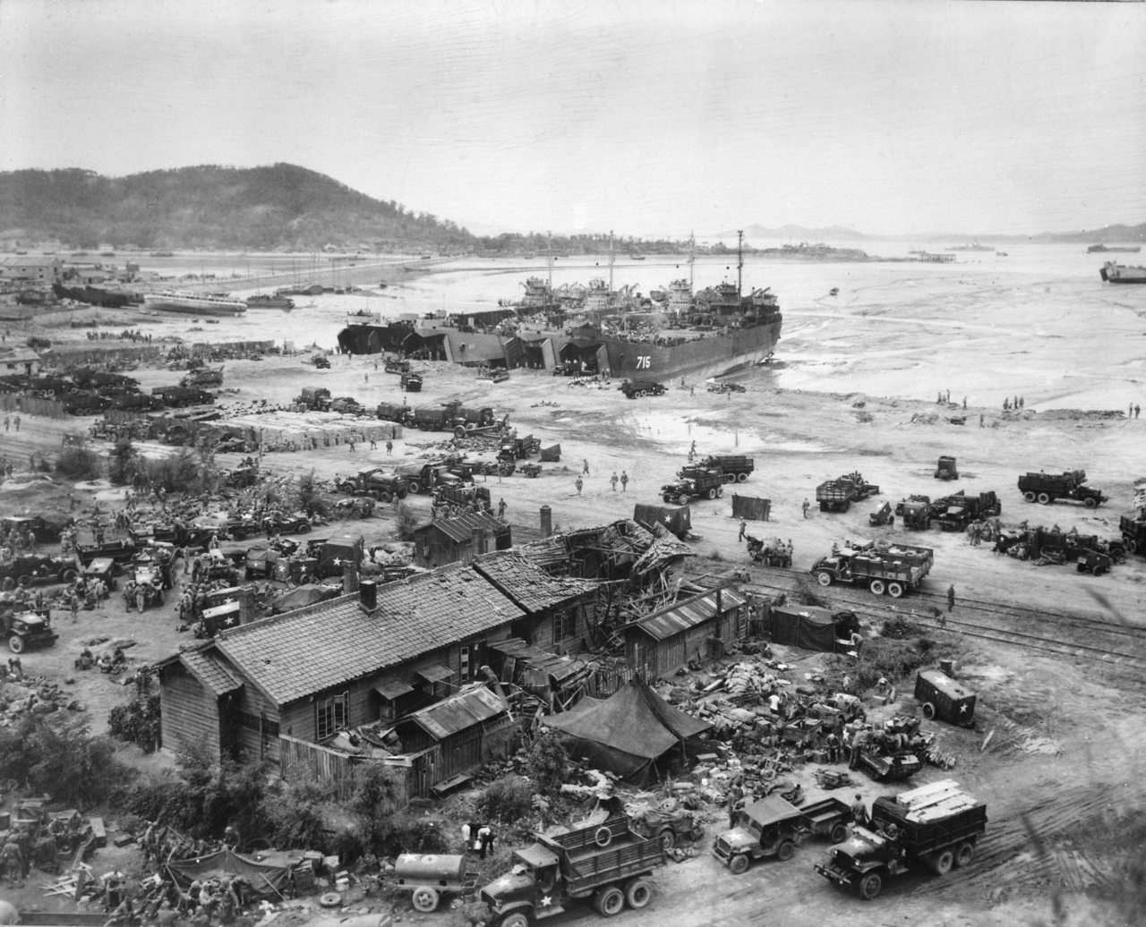 国連の水陸両用部隊が仁川に上陸、1950 年 9 月 15 日