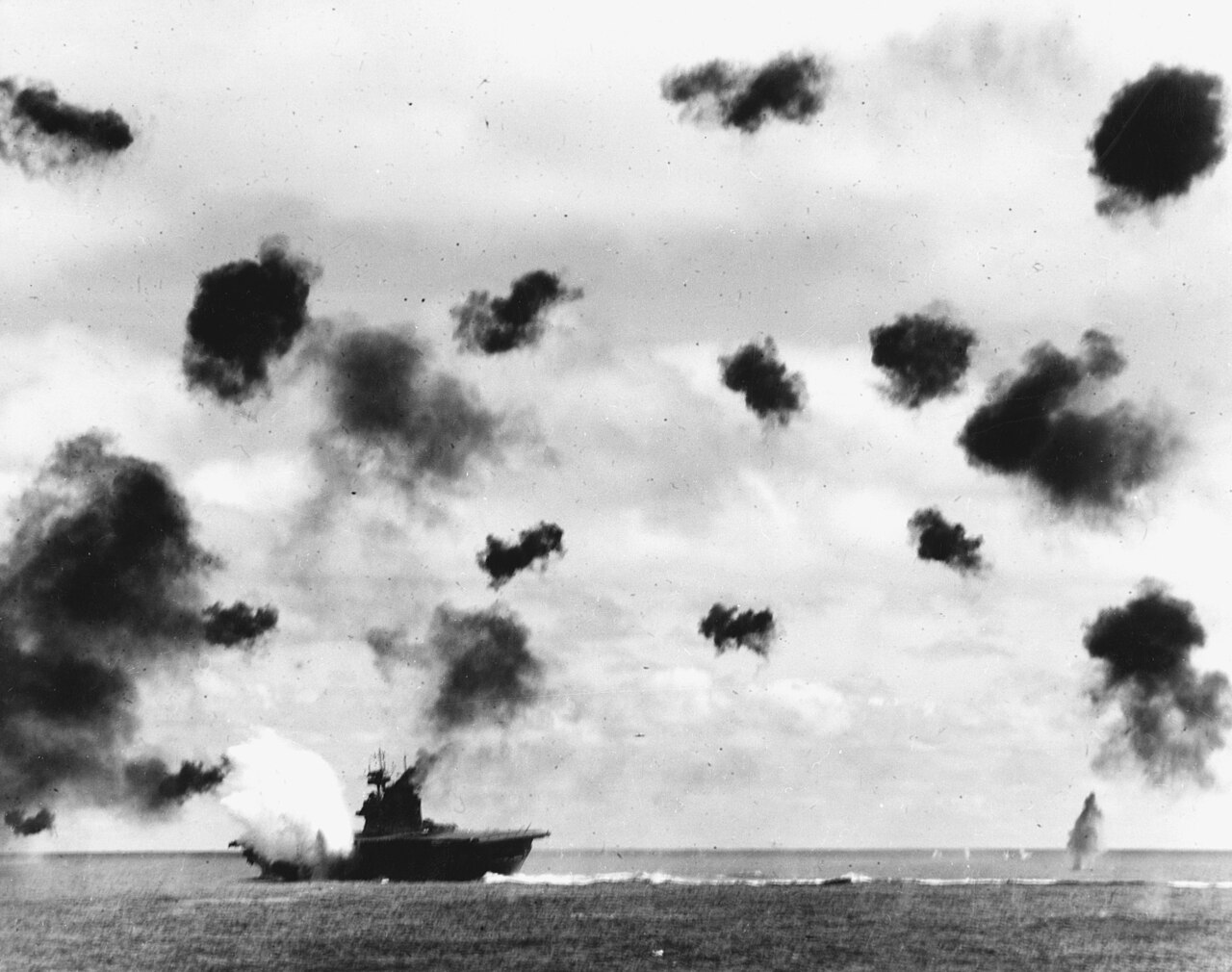 US carrier operations at Midway, June 1942
